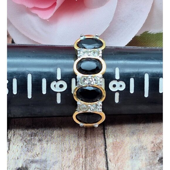 Gold Tone & Black & Clear Crystal Fashion Cocktail Ring Size 8.5 Band Style - Picture 7 of 7